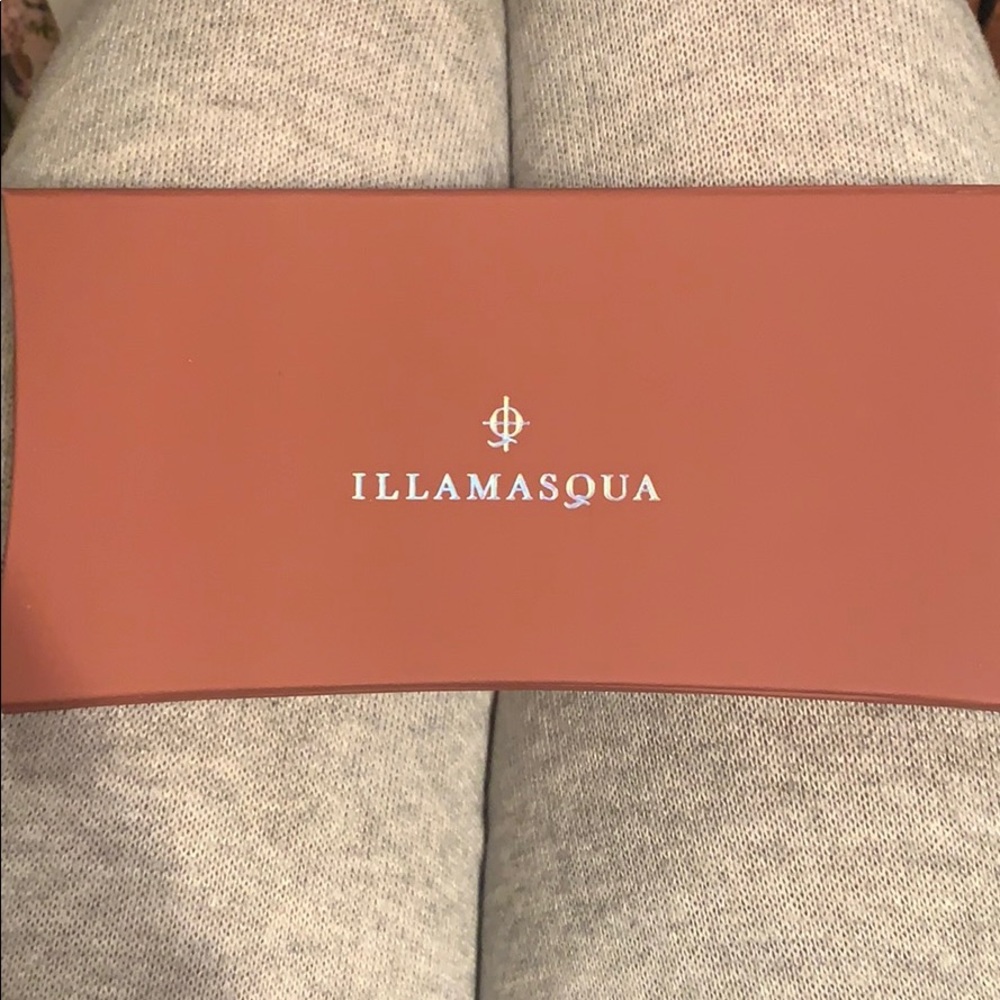 Illamasqua Palette